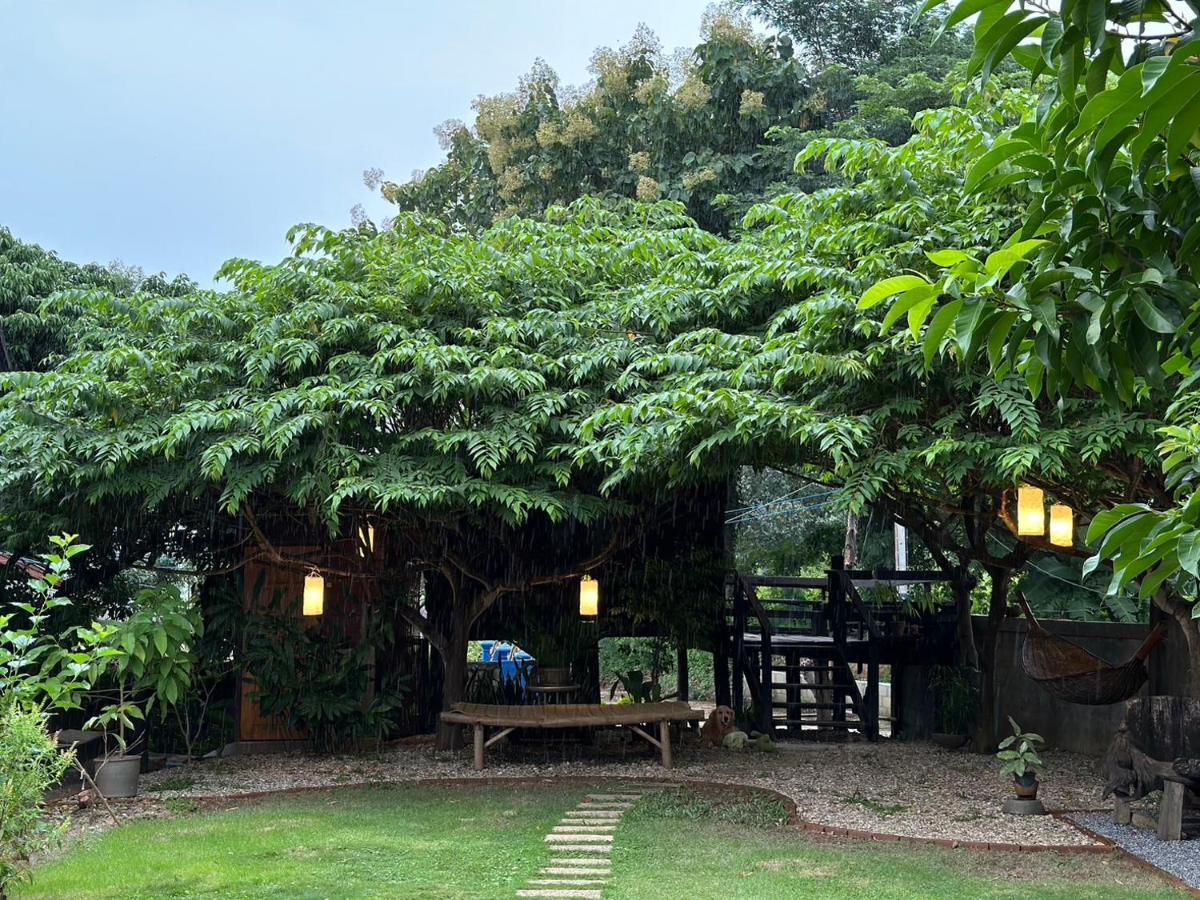 The Legend Homestay. Mae Ai Eksteriør billede